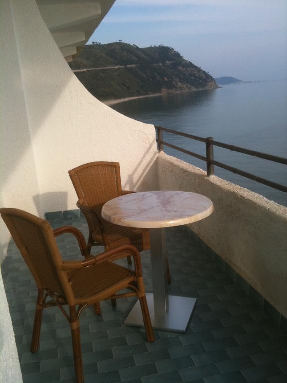 Hotel Sirena Castellabate Kamer foto